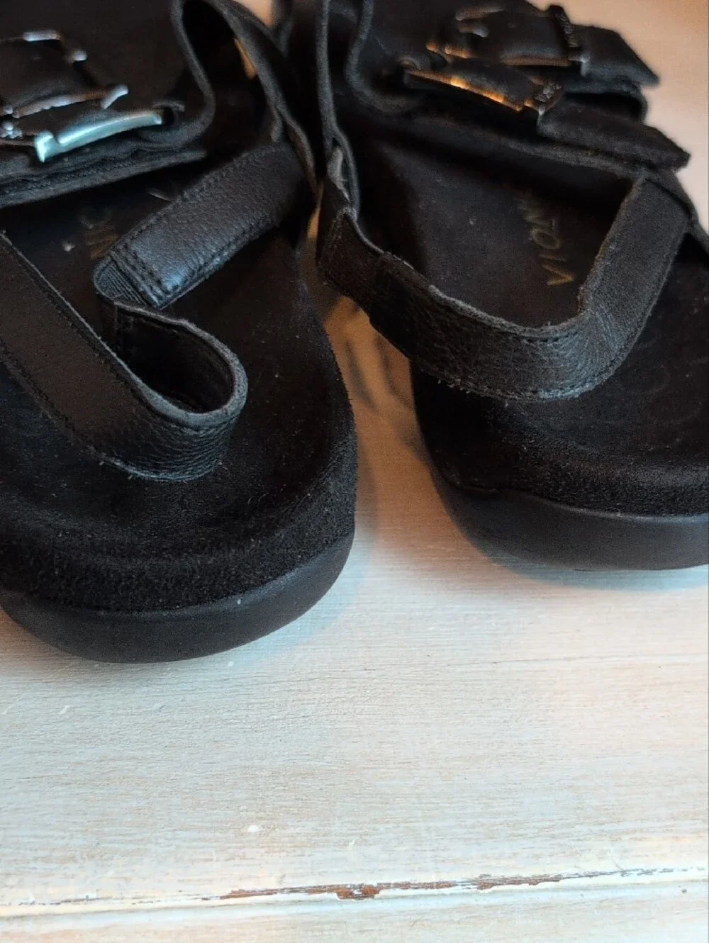 VIONIC Reese Slingbacks